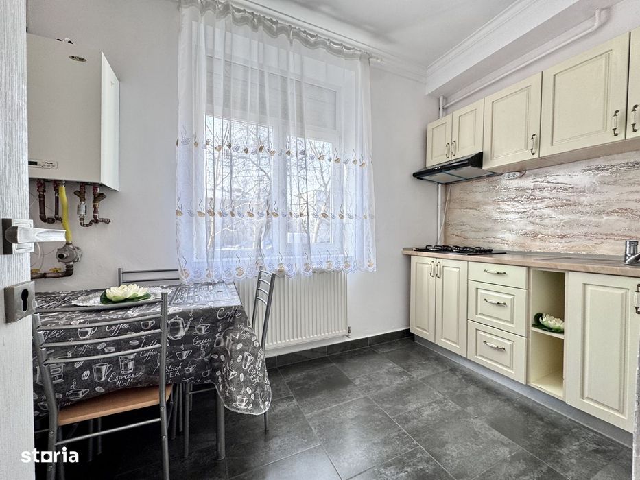 Apartament 1 Cameră, modern renovat & Mobilat, etaj 1, CENTRU - Parc