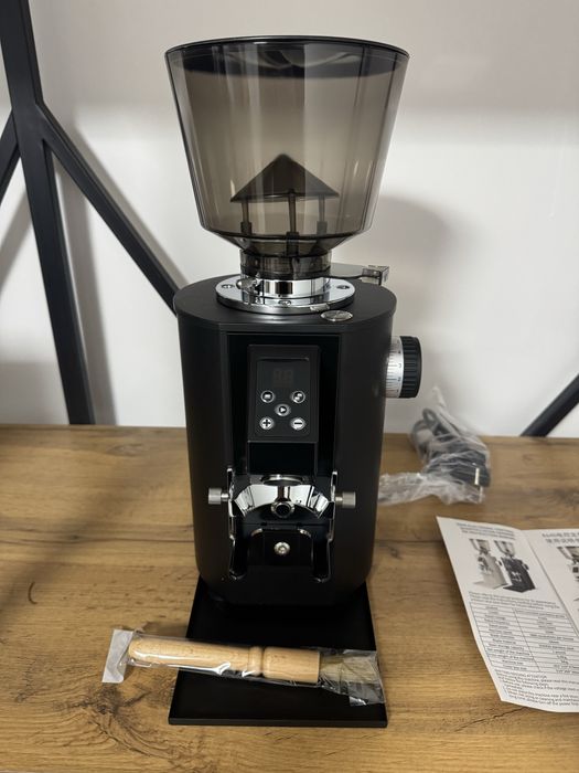 Кофемашина и кофемолка storm (аналог)