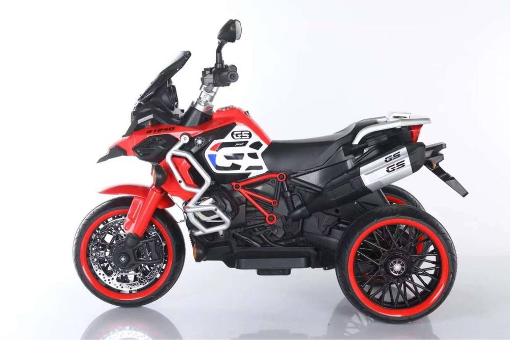 Detskiy moshina. Pultli moshina.