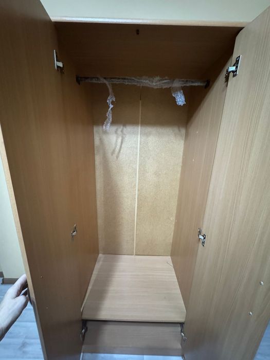 Шкаф и стол для компьютера