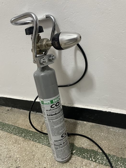 3 butelii co2 pentru acvariu