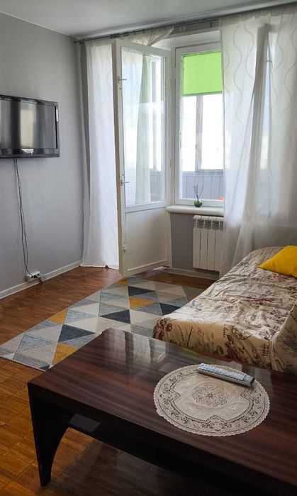 Сдаётся 1 ком в районе маг. Уют