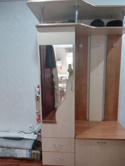 прихожая в хорошом состояний