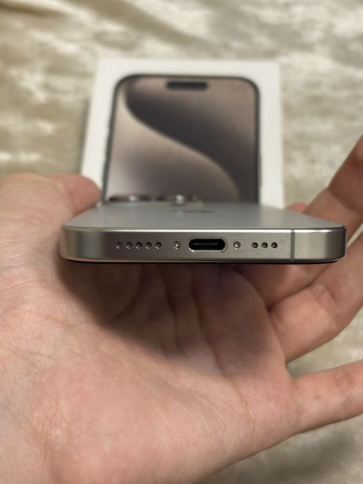 Iphone 15 Pro Titanium