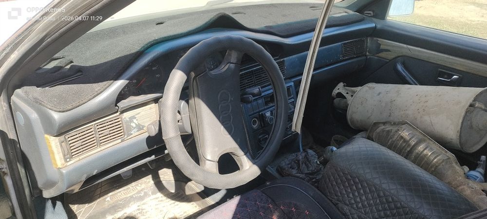 Продам Ауди 100 под восстановление