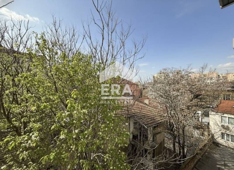 Продава се Двустаен апартамент в София, Център - 65 кв.м за 2197 €/кв.м - Снимка #5