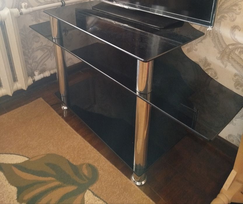 Подставка для телевизора