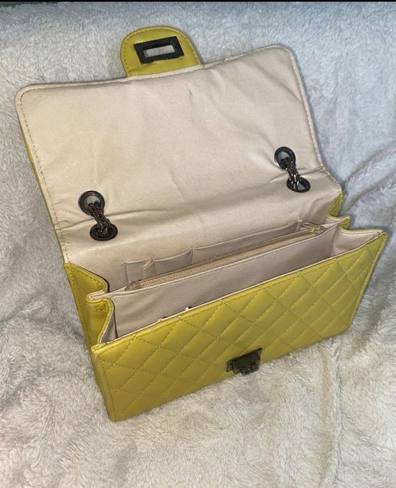 продаю яркую сумку