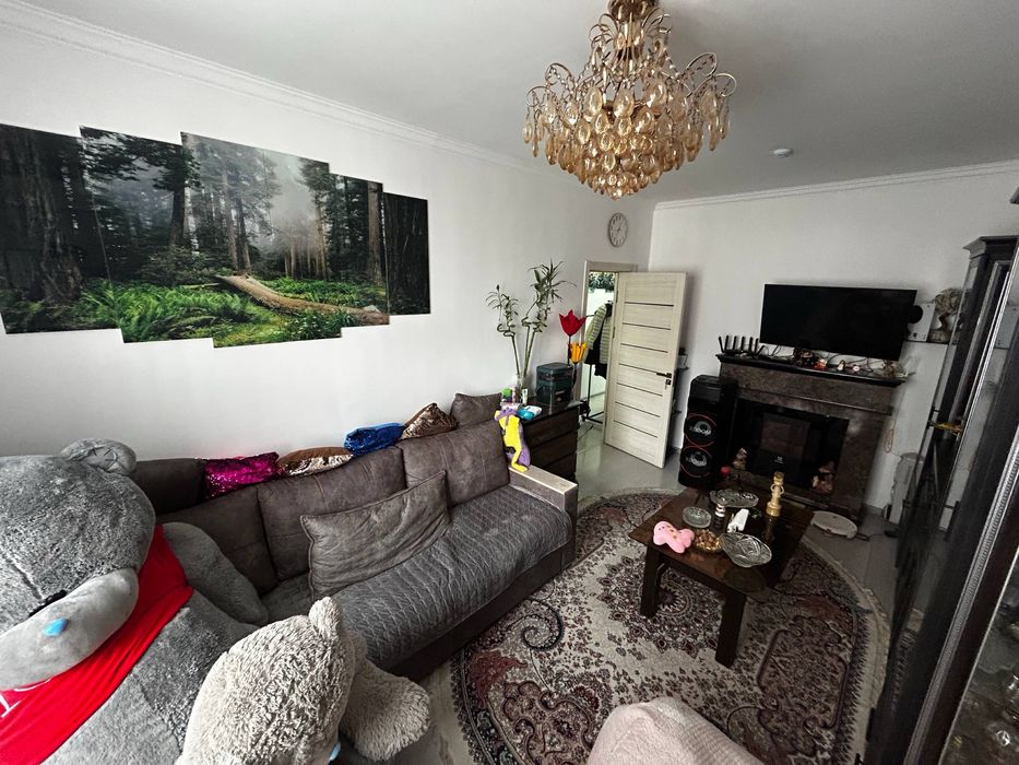 Продаеться 3 комнатная квартира