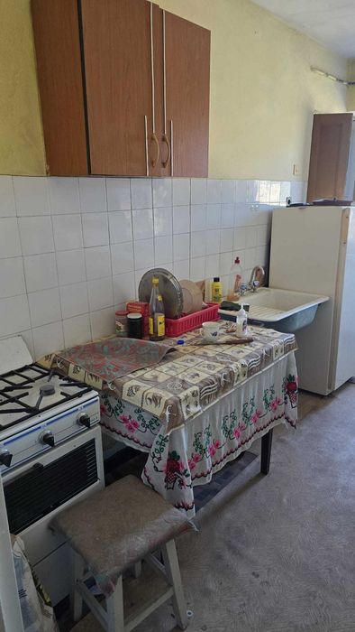 Vand/schimb apartament 2 camere - Ostroveni