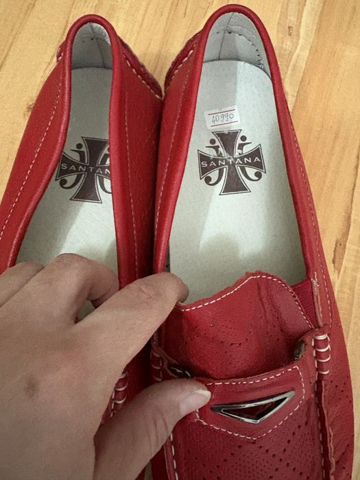 Красные , мужские мокасины