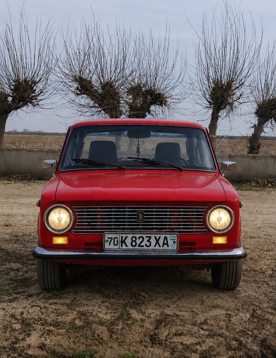 jiguli 011 sotiladi vaz club