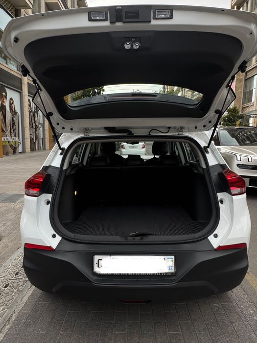 Tracker 2 - 2023 - LTZ - 25000 km