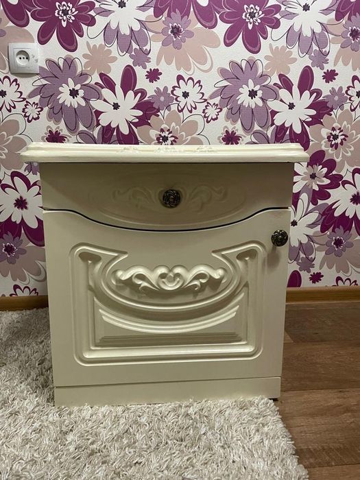 Продам 2 тумбочки, состояние отличное, 15000тг