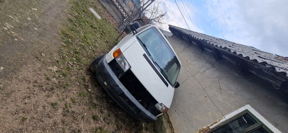 Dezmembrez Volkswagen Transporter