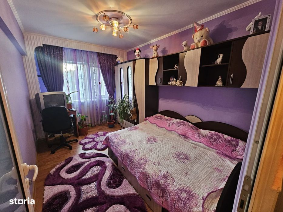 3 camere Mioveni