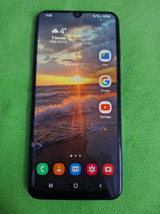 Samsung Galaxy A30