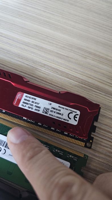 Lot  Memorii RAM DDR3  8GB