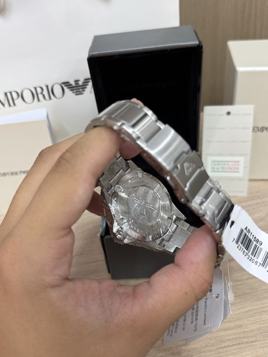 Часы ARMANI новые