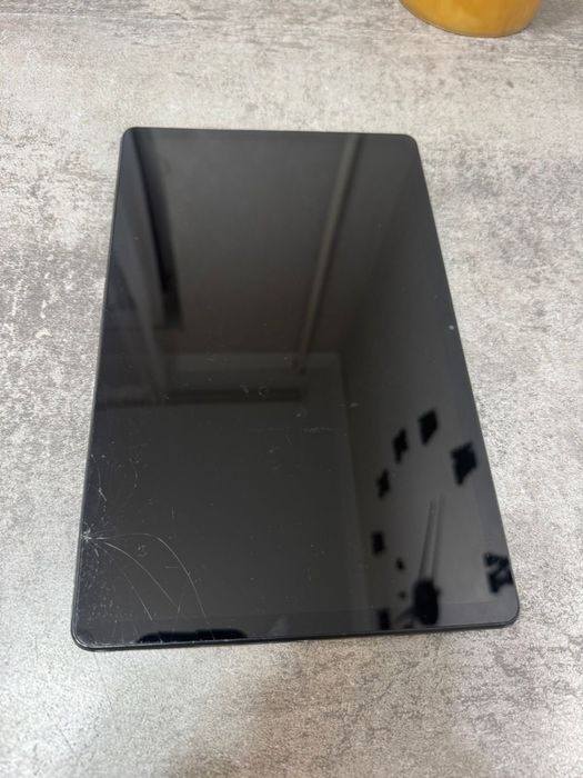 Продам планшет ленова