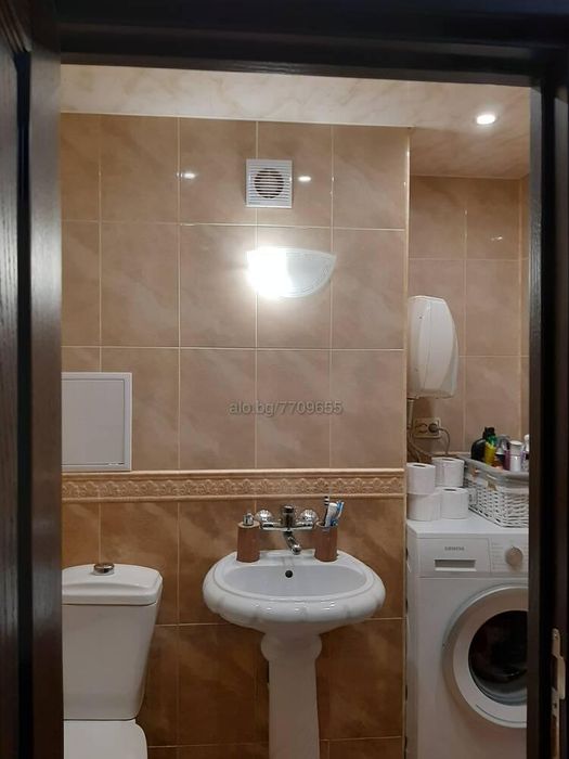 Продава се Четиристаен апартамент в Бургас, Възраждане - 100 кв.м за 1699 €/кв.м - Снимка #9