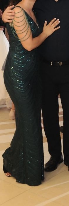 Vand rochie de seara !