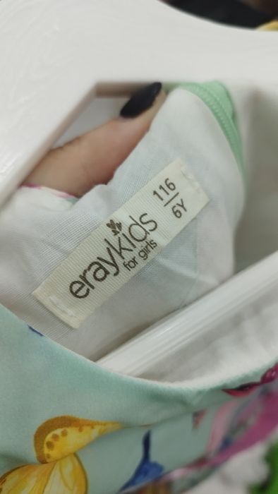 Милое платье на 6 лет