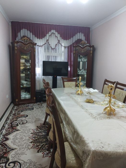 3 хонали  6 мкр арзон (иккиламчи бўлади)