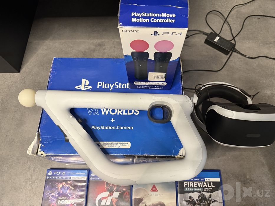PS 4 VR + VR игры полный комплект