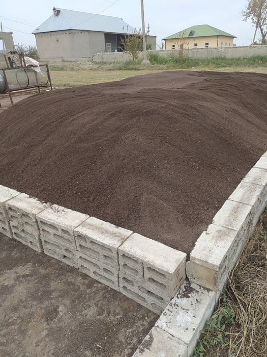 Чекланмаган миқдорда сифатли биогумус бор. Қоракўл тумани.