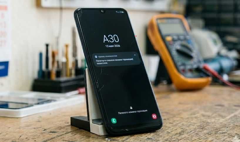 Samsung Galaxy A30