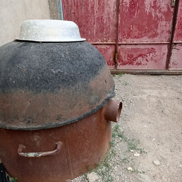 Juda kotta qozon sotiladi avliyo qozo chugun.nni dosh qozonmi.