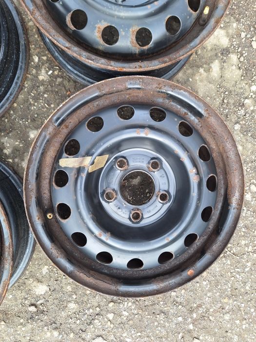 Хюндай, Кия-15цола-5/114,3-1бр.-25лв.ЕТ-47:Ж-5/1,2