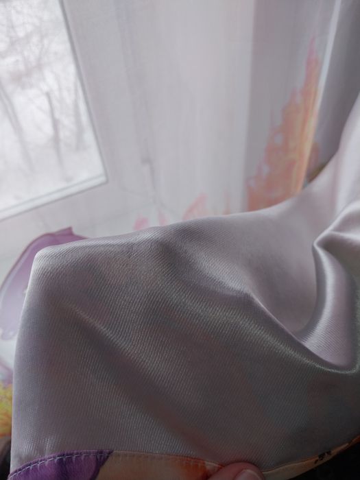 Продам комплект тюль и шторы