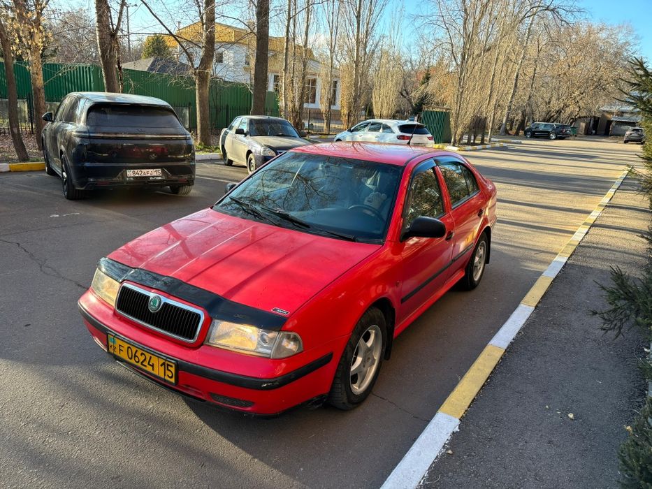 Продам Шкоду Октавия А4