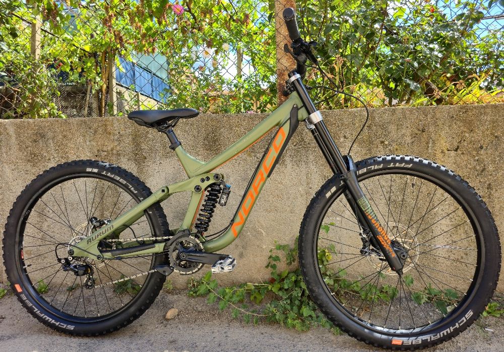 Norco Aurum 2020г.  27.5 M Rockshox Boxxer,  Fox Van RC2  4-бутални Sram Guide Алуминиев Даунхил велосипед