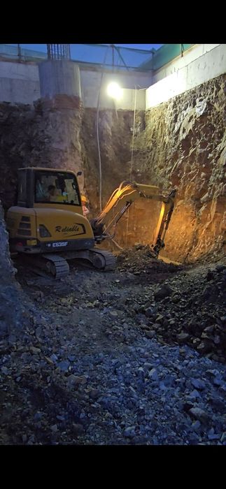 Услуги Мини Экскаватора / Блоха /миниэкскаватор, мини-экскаватор