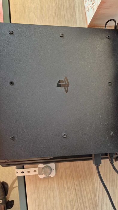Consola PS4 PRO Modata - 1 TB HDD