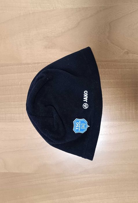 Jako-Много Запазенa