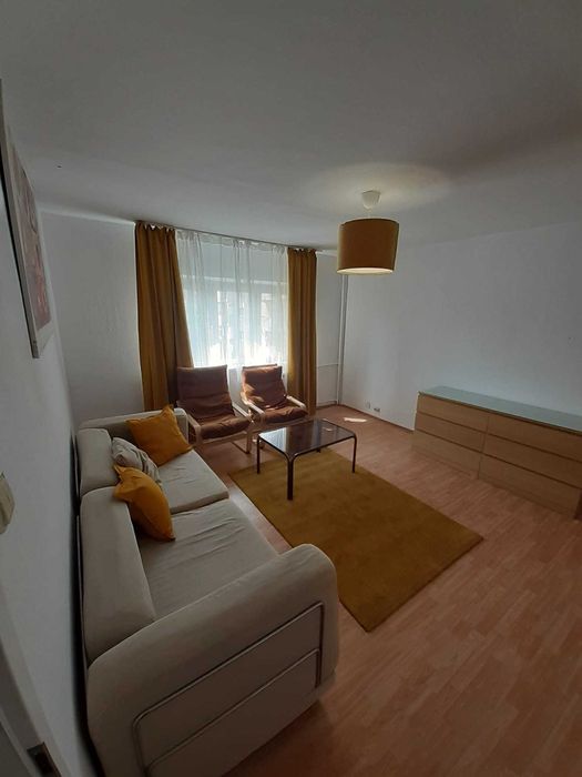 Apartament 3 cam Metrou Brancoveanu
