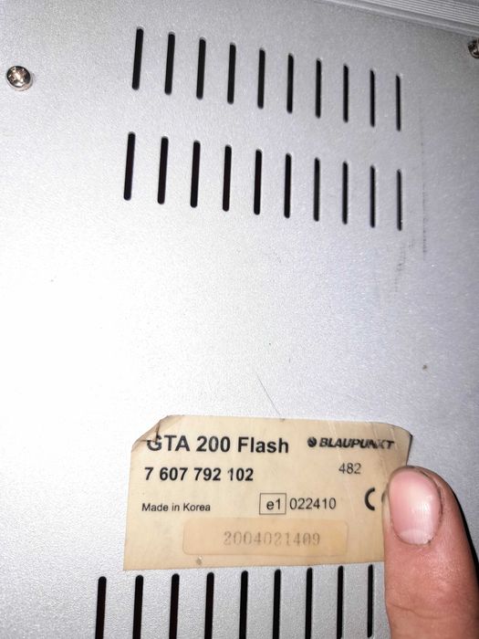 Усилвател Blaupunkt