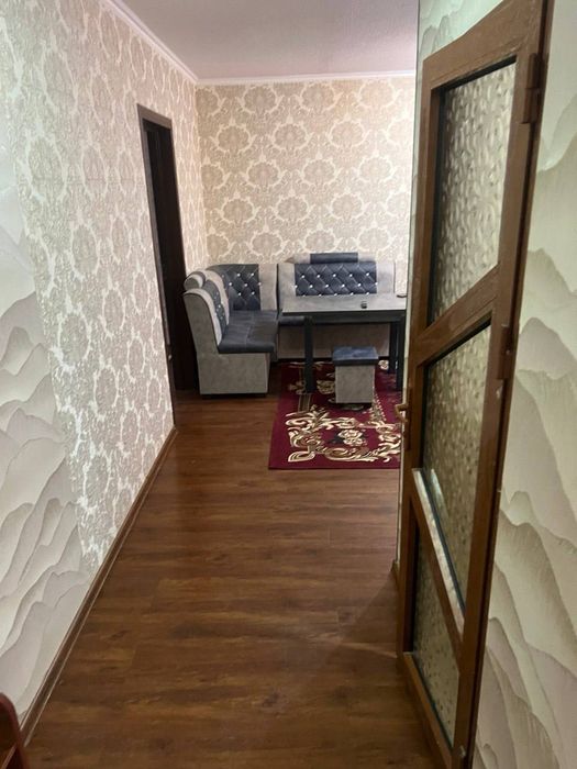 Аренда Гагарин иняз ёнида 2 хона 3 этаж кирпеч дом