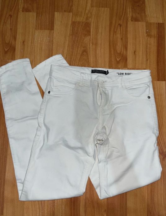 blugi tip skinny