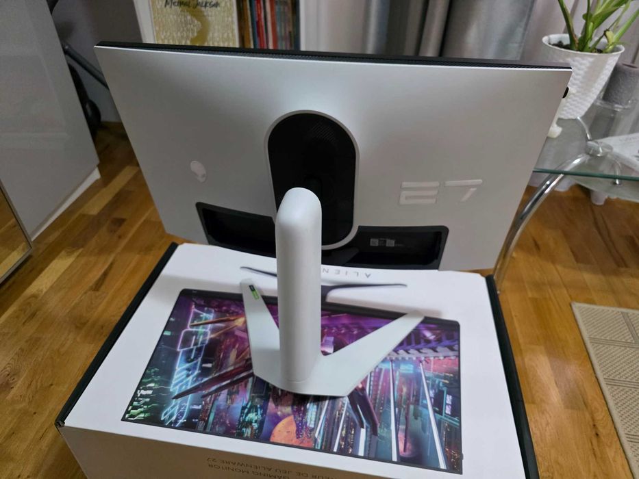 Monitor Alienware AW2723DF 27'' IPS 2K 1ms 280HZ HDR600