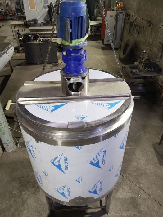 Ёмкость нержавейка. Сут пиширадиган.