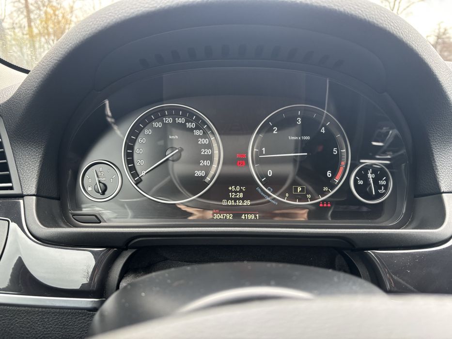 Vand BMW seria 5 F10 Facelift.