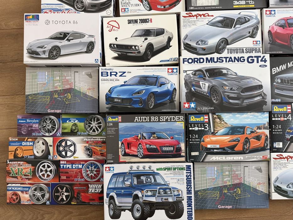 Kit macheta auto de construit 1/24 Nissan Toyota Mazda Ferrari Ford