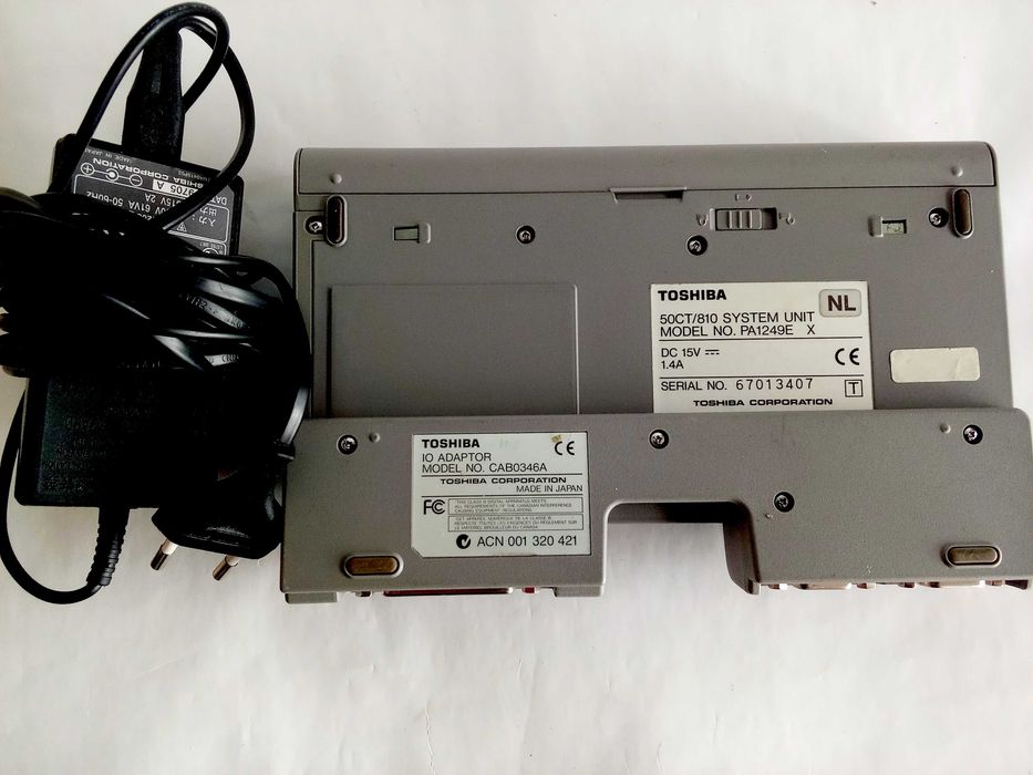 Compaq Evo N400C Intel Pentium 3 III 256MB Лаптоп Windows 98 и друг