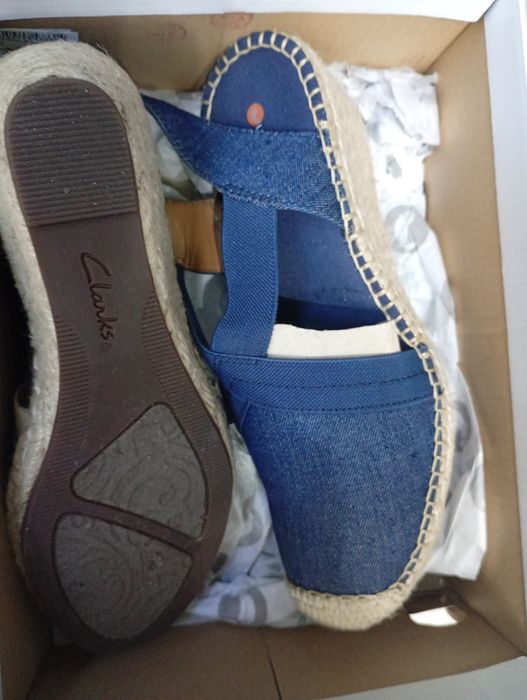 Обувь бренда Clarks