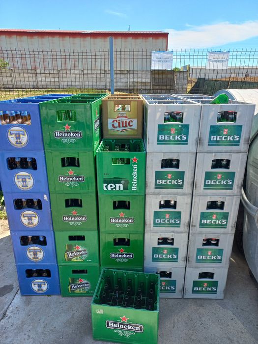 Naveta / navete , lada / lazi cu sticle de bere